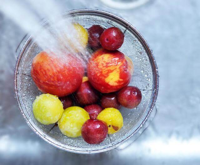 清洗蔬果.jpg 清洗蔬果.jpg